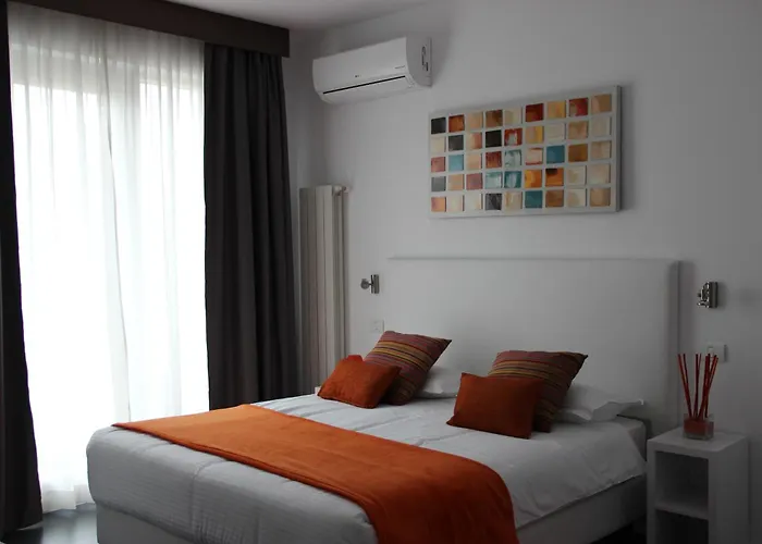 Living Aparthotel