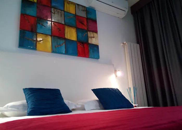Living Aparthotel